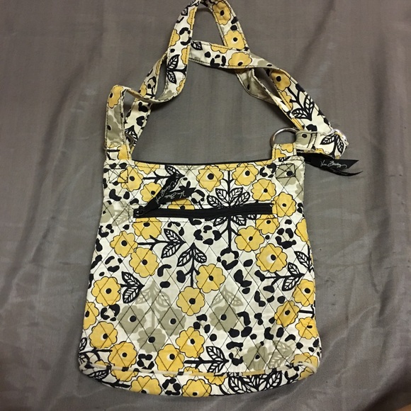 Vera Bradley small body purse - Picture 3 of 5
